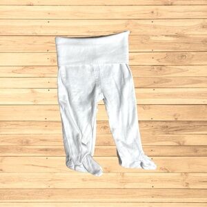 the cutest little white footie pants! gender neutral :)